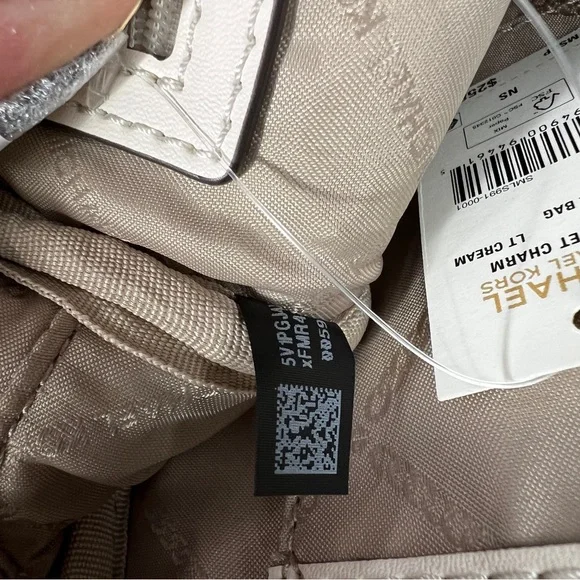 🔥 NWT Michael Kors Jet Set Charm Small Leather Crossbody Bag - LT Light Cream - Picture 10 of 16